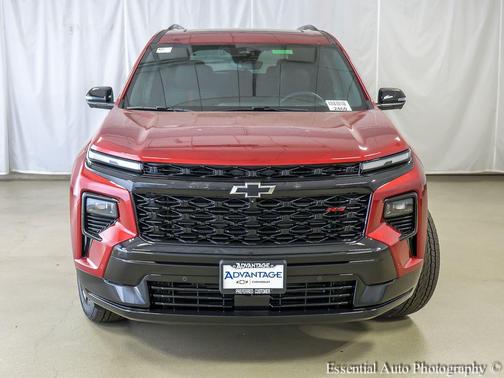 Radiant Red Tintcoat 2026 Chevrolet Traverse RS