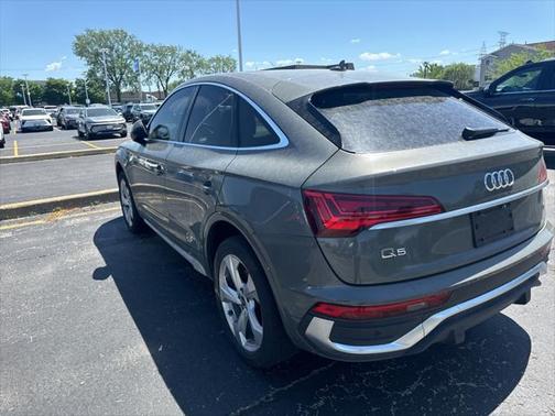 2023 Audi Q5 45 S line Premium