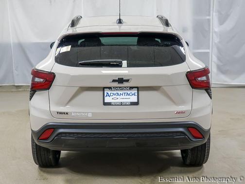 White Sands 2026 Chevrolet Trax FWD 2RS