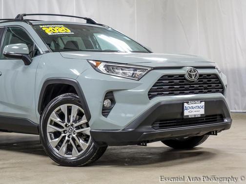 2020 Toyota RAV4 XLE Premium