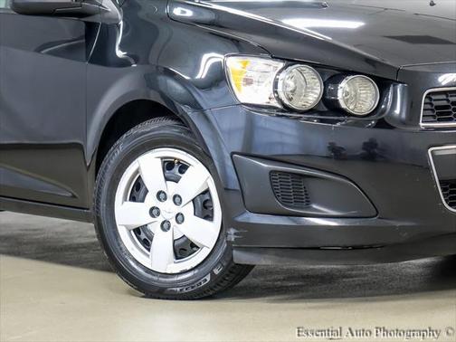 2015 Chevrolet Sonic LS