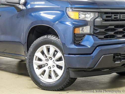 Northsky Blue Metallic 2022 Chevrolet Silverado 1500 Custom