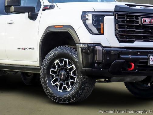 2024 GMC Sierra 2500 AT4