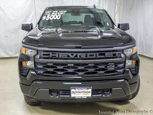 2025 Chevrolet Silverado 1500 Custom
