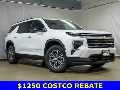 Summit White 2026 Chevrolet Traverse LT