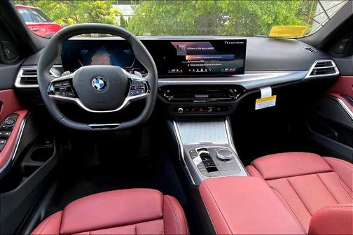 2025 BMW 330 i xDrive