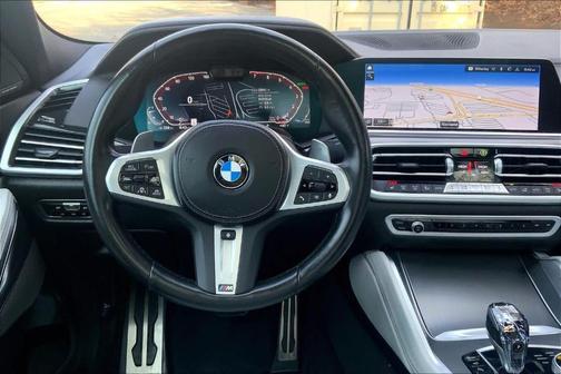 2023 BMW X6 xDrive40i