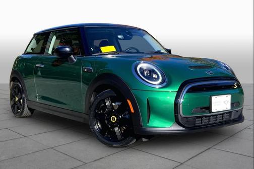 British Racing Green IV Metallic 2024 MINI Hardtop Cooper S