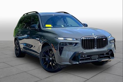 Dravit Grey Metallic 2027 BMW X7 M60i