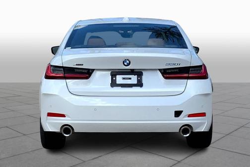2025 BMW 330 i xDrive