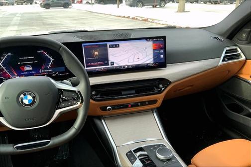 2025 BMW 330 i xDrive