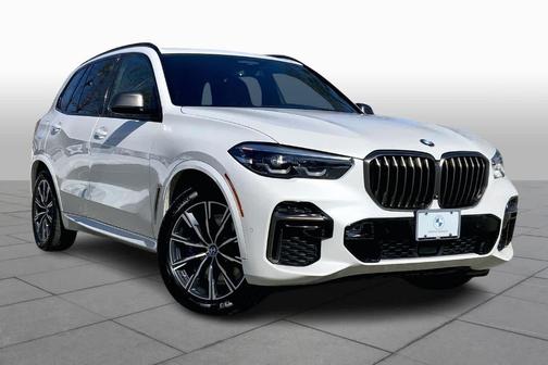 2022 BMW X5 M50i