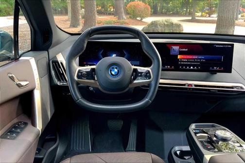 2025 BMW iX xDrive50