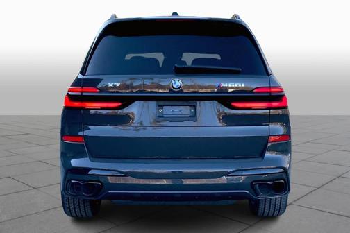 2026 BMW X7 M60i