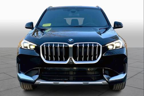 Black Sapphire Metallic 2026 BMW X1 xDrive28i