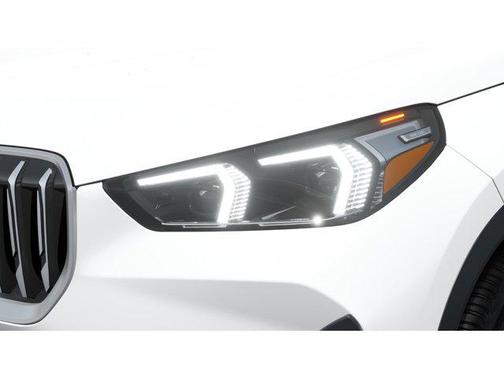 Alpine White 2026 BMW X1 xDrive28i