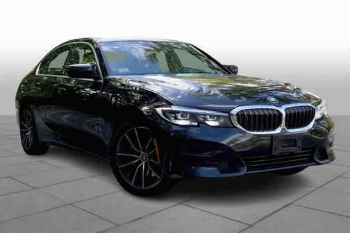 2019 BMW 330 i xDrive