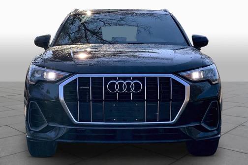 Mythos Black Metallic 2021 Audi Q3 45 S line Premium