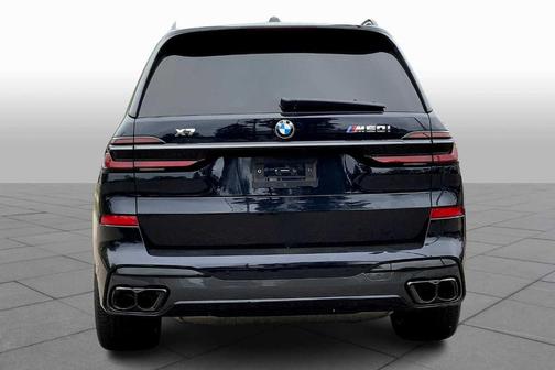 2026 BMW X7 M60i