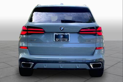 Brooklyn Grey Metallic 2024 BMW X5 xDrive40i