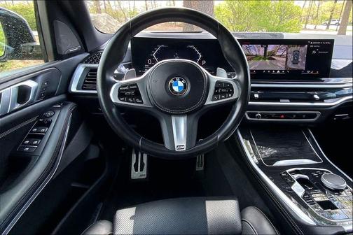 Gray Metallic 2024 BMW X5 xDrive40i