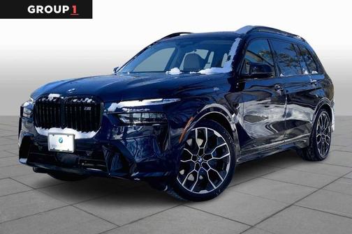 2025 BMW X7 M60i