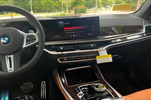 2026 BMW X5 M60i