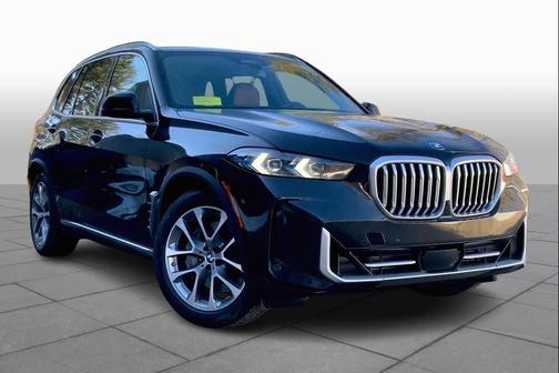 Black Sapphire Metallic 2026 BMW X5 PHEV xDrive50e