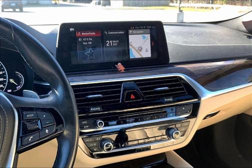 2018 BMW 530e xDrive iPerformance