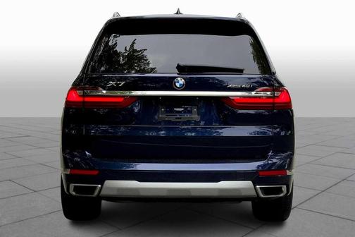 2022 BMW X7 xDrive40i