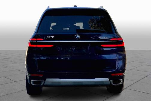 2026 BMW X7 xDrive40i