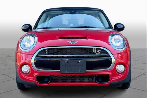 Chili Red 2019 MINI Hardtop Cooper S