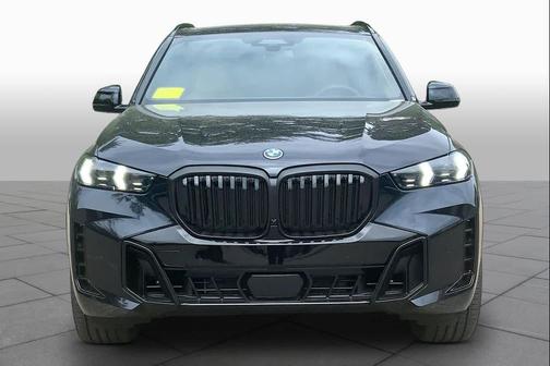 Carbon Black Metallic 2026 BMW X5 PHEV xDrive50e