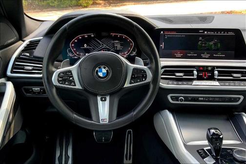 2023 BMW X6 xDrive40i