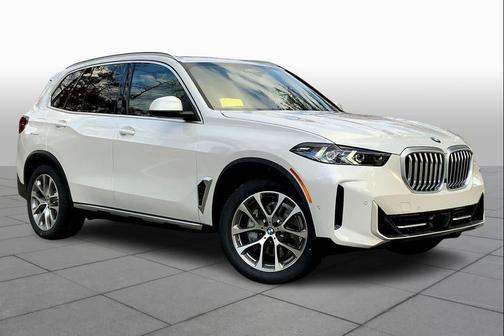 Mineral White Metallic 2026 BMW X5 xDrive40i