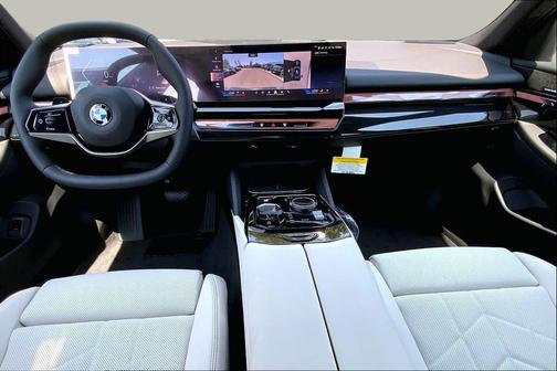 Dark Graphite Metallic 2027 BMW 530 i xDrive