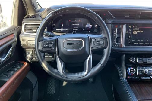 2023 GMC Yukon Denali Ultimate