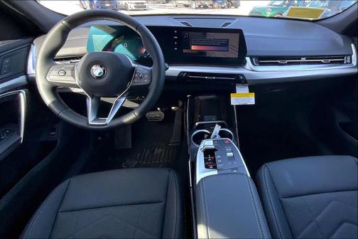 Black Sapphire Metallic 2026 BMW X2 xDrive28i
