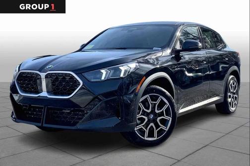 Black Sapphire Metallic 2026 BMW X2 xDrive28i
