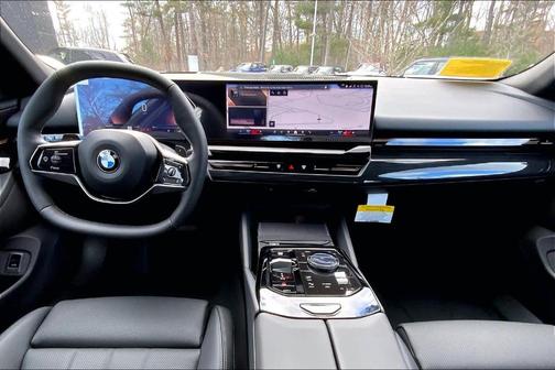 2026 BMW 530 i xDrive