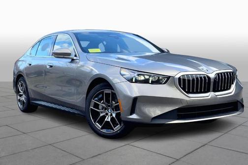 2026 BMW 530 i xDrive