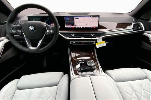 Dravit Grey Metallic 2026 BMW X5 xDrive40i