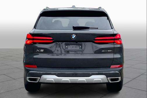 Dravit Grey Metallic 2026 BMW X5 xDrive40i