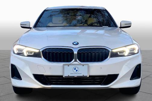 2025 BMW 330 i xDrive