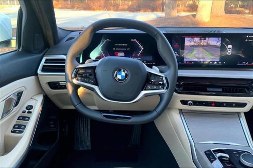 2025 BMW 330 i xDrive