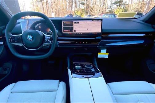 2026 BMW 530 i xDrive