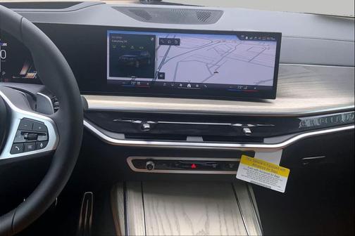 Black Sapphire Metallic 2027 BMW X7 xDrive40i
