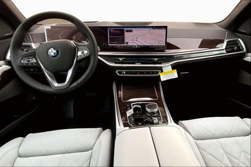 Skyscraper Grey Metallic 2026 BMW X5 PHEV xDrive50e