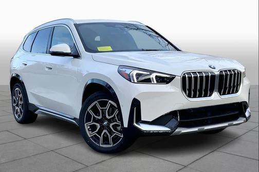 Alpine White 2026 BMW X1 xDrive28i