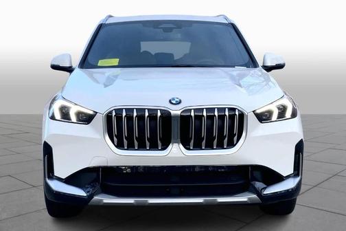 Alpine White 2026 BMW X1 xDrive28i